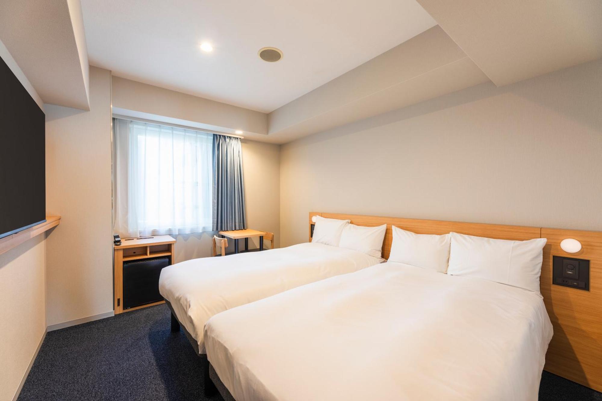Sotetsu Fresa Inn Yokohama Totsuka Exterior photo